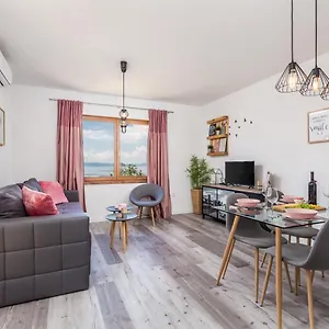 Apartment Fara, Kraljevica
