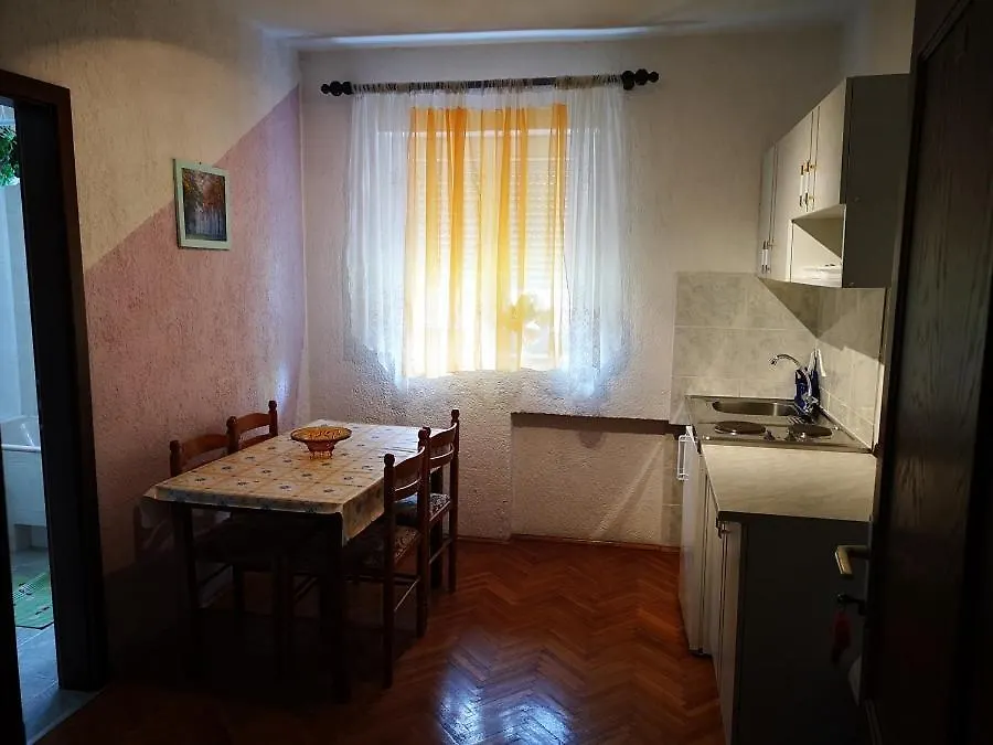 Apartments Anita 斯比尼克尔姆波茨斯基