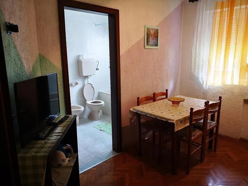 Apartments Anita 斯比尼克尔姆波茨斯基 克罗地亚
