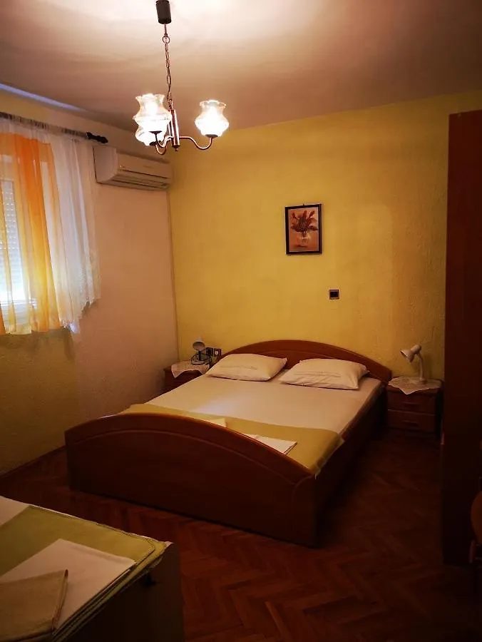Apartments Anita 斯比尼克尔姆波茨斯基 克罗地亚